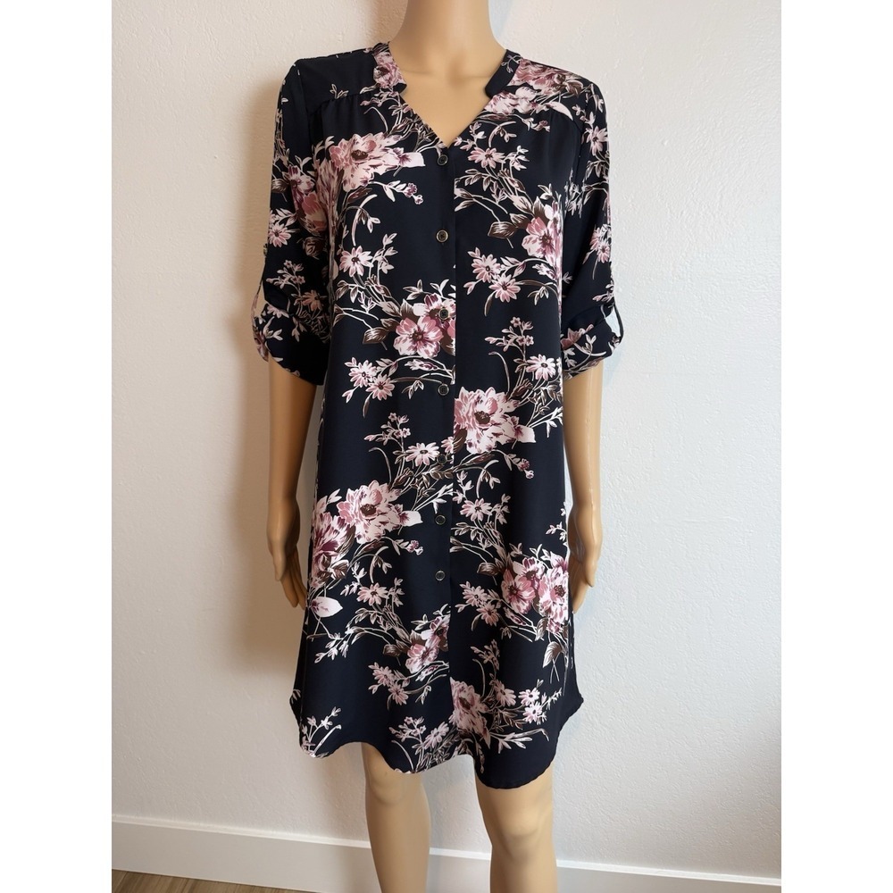 41 Hawthorn Christen Black Floral Button Front Shirt Dress Roll Tab Sleeve Small